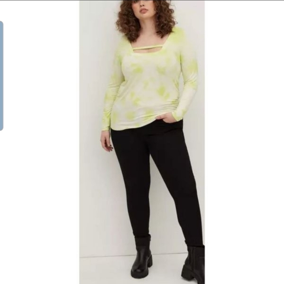 NWT Torrid Lovesick Soft Knit Strappy Tee Plus Size 2X - Picture 1 of 9